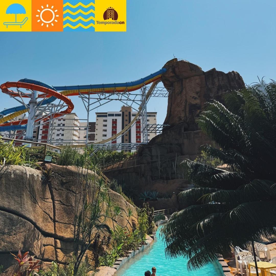 Aparthotel Piazza Com Acesso Ao Acqua Park - Gustavo Caldas Novas Exterior foto